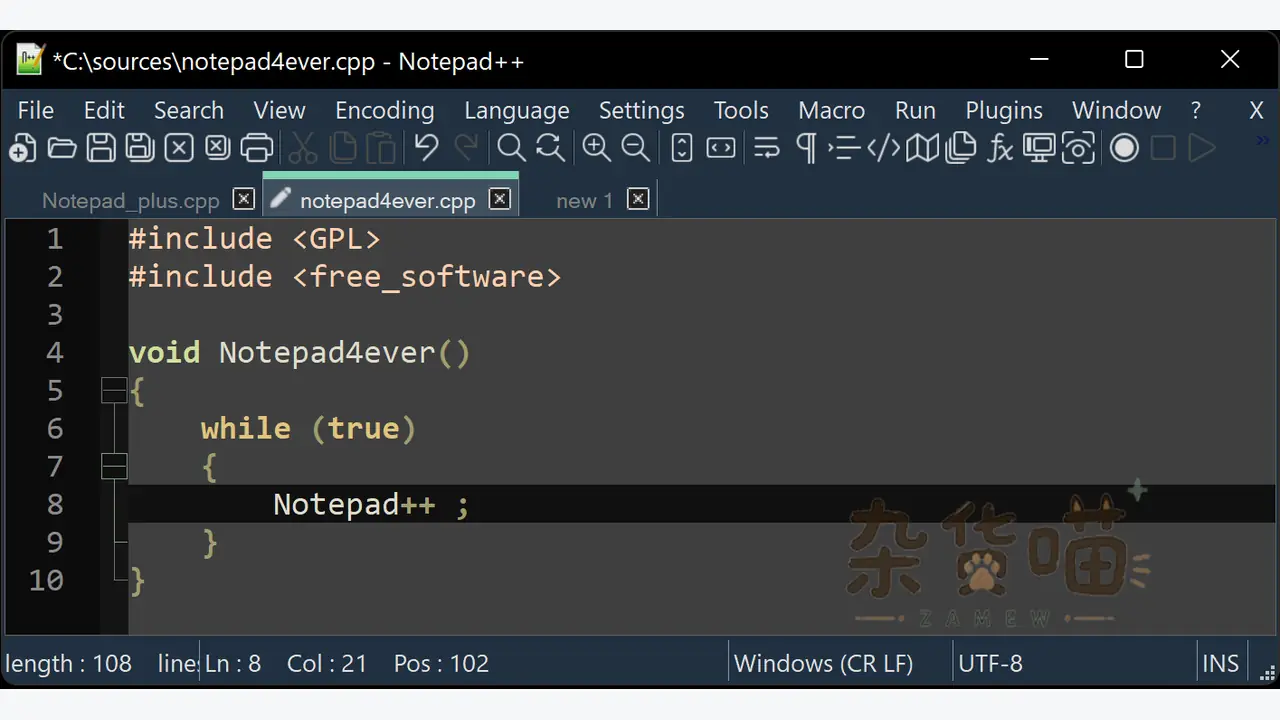 Notepad++ 官方编辑器界面：代码高亮、文件标签与编码状态栏